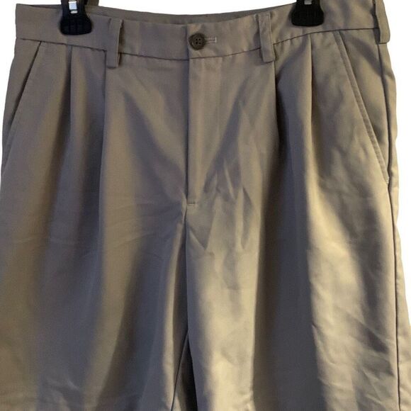 Pre Owned Men's Izod Golf Athletic Shorts Gray Sz 32 Functional Style - Picture 2 of 13